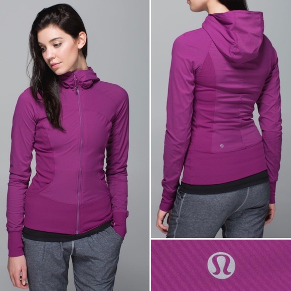 Lululemon In Flux Jacket Regal Plum Size 4 Lightweight Hooded Reversible W4G23S - Picture 3 of 16
